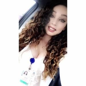 Meet your Posher, Noelle